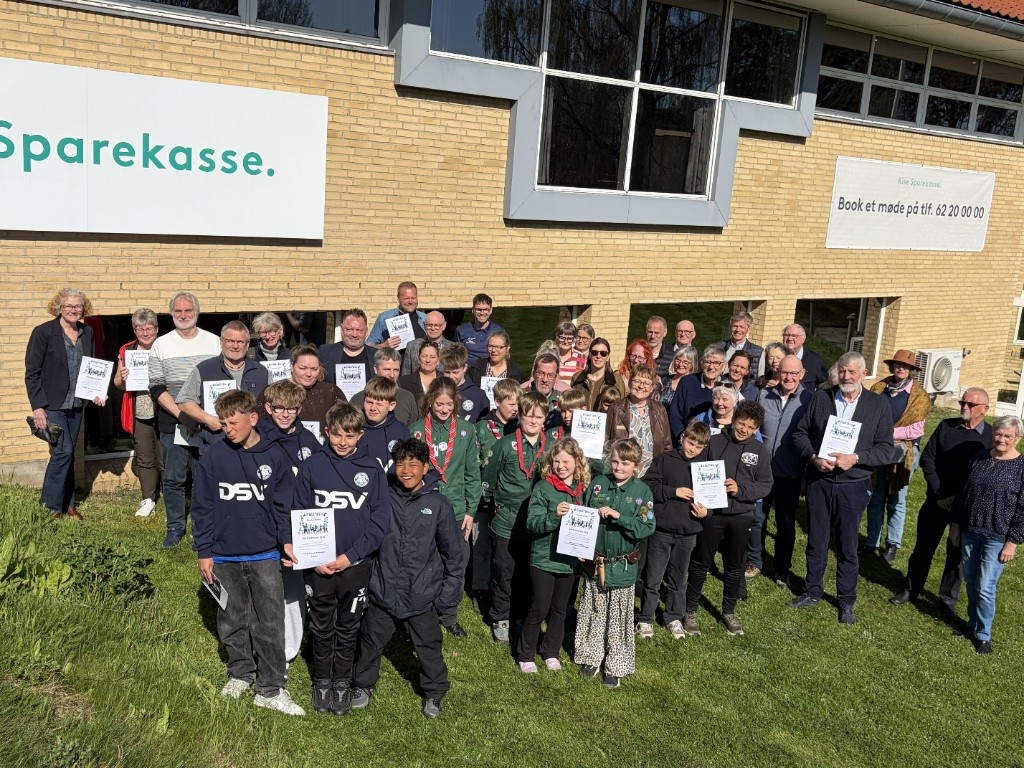 Uddeling af støtte fra Rise Sparekasse